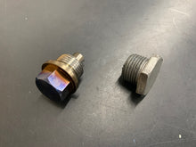 Load image into Gallery viewer, Vaikhari Titanium Magnetic Differential Drain Bolt M18x1.5